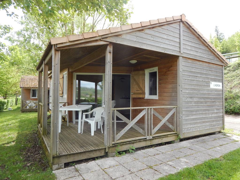 Camping Du Moulin Hotel Meyrieu-les-Etangs Pokój zdjęcie
